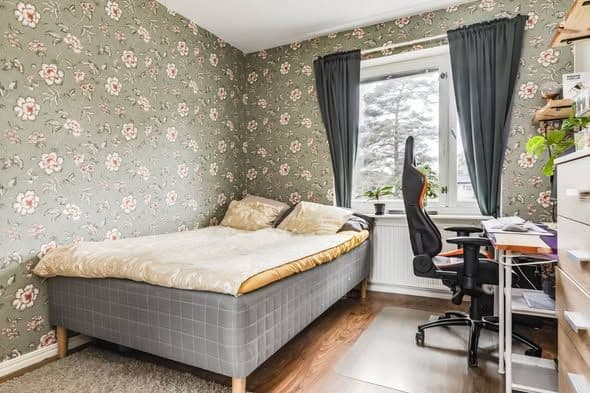 2:a med balkong i Johannelund